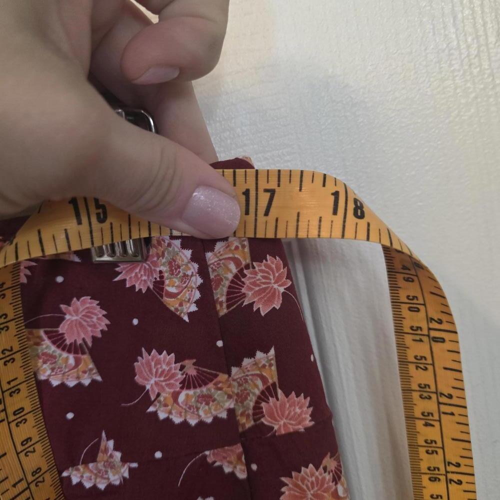 Vintage New York & Co. Red Floral A-Line Skirt with Back Zipper- 12 - Picture 4 of 7